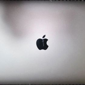 MacBook Pro 13インチ 2020 Intel 8GB 256GB