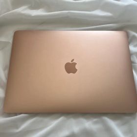 Apple MacBook Air ゴールド