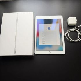 Apple iPad Air2 64GB Wi-Fiモデル シルバー