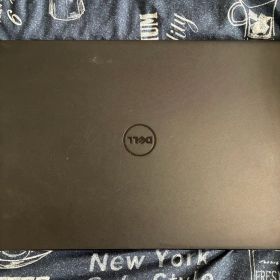 Dell Inspiron 15 2017年製 ノートPC