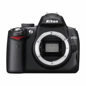 【中古】ニコン Nikon D5000 ボディ当店保証30日間 人気モデル 高画質 売れ筋
