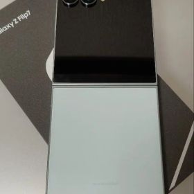 Galaxy Z Flip7 256GB Mint SIMフリー 国内版