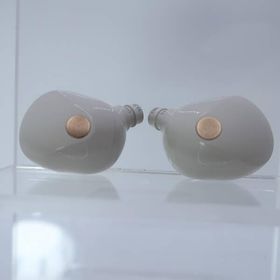 〔中古〕SONY(ソニー) WF-1000XM5 プラチナシルバー〔269-ud〕