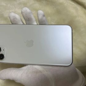 Apple iPhone 11 Pro Max 256GB シルバー