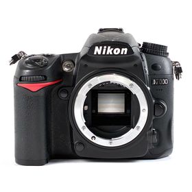ニコン D7000 ボディ ［ジャンク品］ 中古(デジタル一眼)