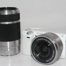 【中古】【外観特上級】SONY ミラーレス一眼カメラ NEX-5T ダブルズームレンズキット(ホワイト)