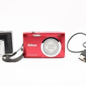 134 Nikon COOLPIX A100 レッド