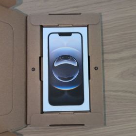 【新品未開封】iPhone16e 128GB 白SIMフリー