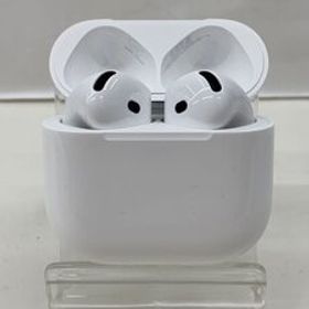 Apple◆イヤホン AirPods 4 アクティブノイズキャンセリング搭載モデル MXP93J/A