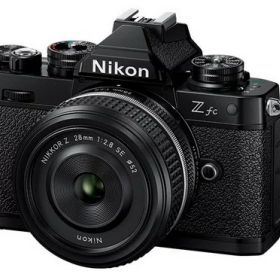 【4/30までポイント10倍】今ならSDHCカード32GB付き【送料無料】Nikon・ニコン Zfc Black 28mm f/2.8 Special Edition キット ブラック ミラーレスカメラ【転送不可】【unable to transfer】