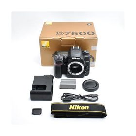 Nikon デジタル一眼レフカメラ D7500 ボディ ブラック