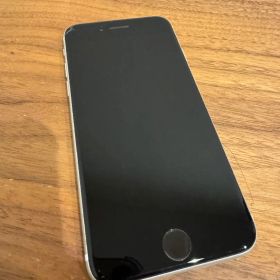 iPhoneSE 第2世代(SE2) ホワイト 64GB SIMフリー 割れあり