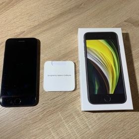 8912 iPhone SE2 64GB ブラック ジャンク品