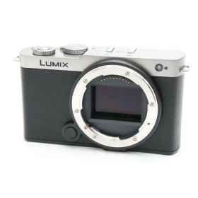 【中古】 《美品》 Panasonic LUMIX S9 ボディ DC-S9-S ダークシルバー [ デジタルカメラ ]