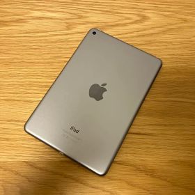 iPad mini 4 Wi-Fiモデル 64GB スペースグレイ