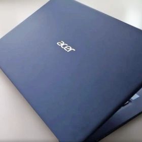 【極美品】Acer Swift 5 i5 8GB 512GB 14型タッチパネル