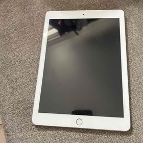 アップル(Apple)のiPad 第6世代 32GB(タブレット)