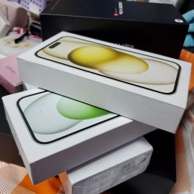 【美品】Apple iPhone 15 ミントグリーン 本体