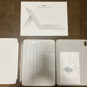 『Magic keyboard folio』 iPad10世代 純正