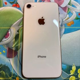 iPhone8 本体 64gb