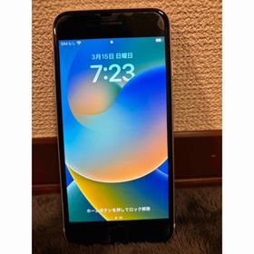 アイフォーン(iPhone)のiPhone SE (第2世代) 64GB(スマートフォン本体)