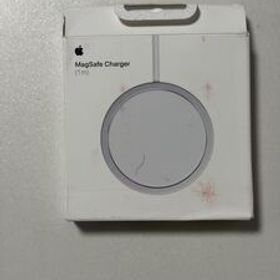【Apple純正】25W充電対応 MagSafe 充電器（1m） ☆新品☆