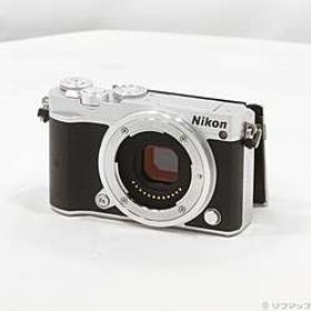 〔中古品〕 Nikon 1 J5 ボディ (2081万画素／シルバー)〔中古品〕 Nikon 1 J5 ボディ (2081万画素／シルバー)