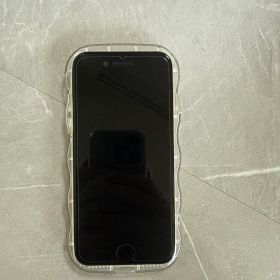 iPhoneSE第3世代ホワイト128GB