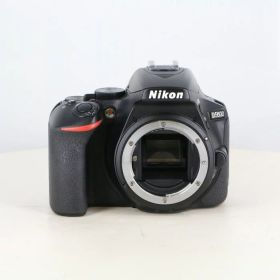 【中古】 (ニコン) Nikon D5600 ボデイ【中古カメラ デジタル一眼】 ランク：B