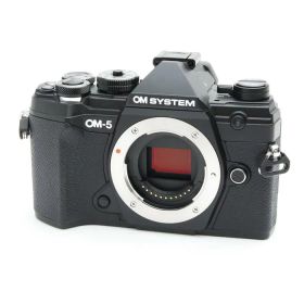 【中古】 《美品》 OM SYSTEM OM-5 ボディ ブラック 【背面外装ラバー部品交換/各部点検済】 [ デジタルカメラ ]