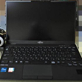 【LTE対応】超軽量864g 第12世代i5 富士通 U9312/K