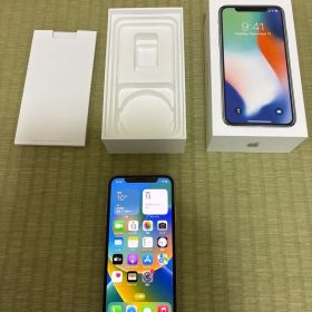 Apple iPhone X シルバー、/ホワイト 本体 64GB