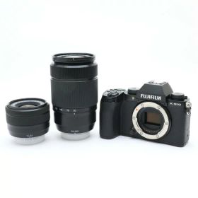 【中古】 《美品》 FUJIFILM X-S10 ダブルズームレンズキット ブラック 【センサークリーニング/各部点検済】 [ デジタルカメラ ]