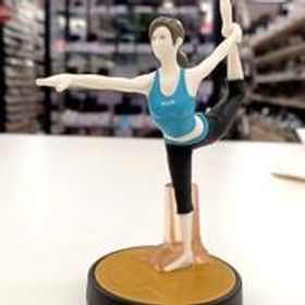 AMIIBO WIIFITトレーナー 任天堂