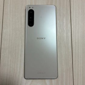 Xperia 5 IV