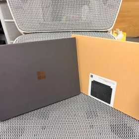 新品未使用 Surface Pro 11 16GB 512GBキーボード ペン付