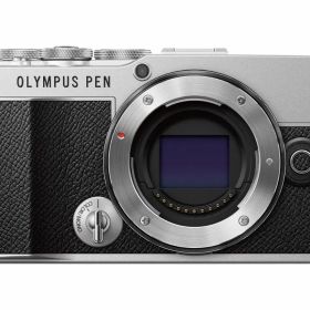 新品 OM OLYMPUS PEN E-P7 シルバー ボディ 1年保証