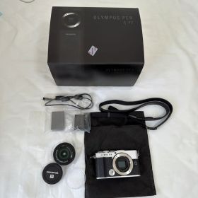 OLYMPUS PEN E-P7 ミラーレス一眼 本体