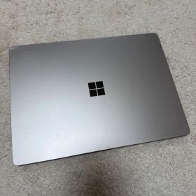 Microsoft Surface Laptop シルバー