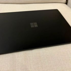 Microsoft Surface Laptop2 ブラック