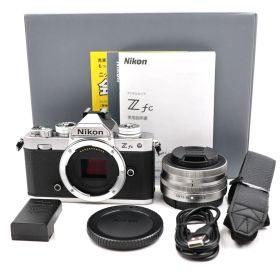 ■シャッター数197枚！新品同様■ Nikon Z fc レンズキット シルバー ミラーレス一眼カメラ ニコン