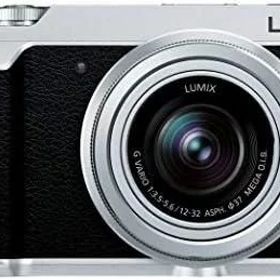 【中古】パナソニック ミラーレス一眼カメラ ルミックス GX7MK2 標準ズームレンズキット シルバー DMC-GX7MK2KS当店保証30日間 人気モデル 高画質 売れ筋