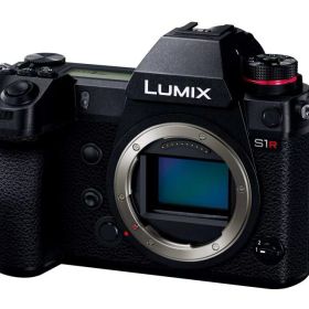 【中古】 パナソニック フルサイズ ミラーレス一眼カメラ ルミックス S1R ボディ 4730万画素 ブラック DC-S1R-K 当店保証30日間 人気 ミラーレス 一眼レフ 交換レンズ カメラ