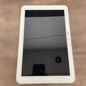 12505 au Qua tab QZ10 KYT33SWA オフホワイト