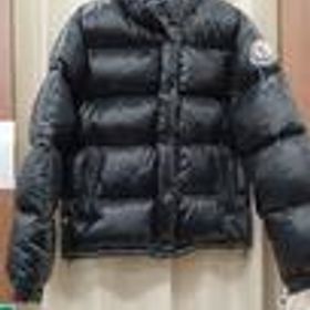エベレスト Z7HJ499 ブラック 状態B MONCLER