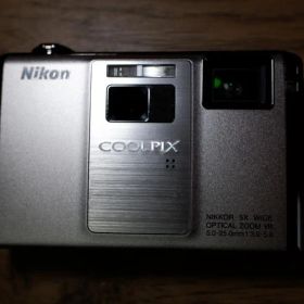 Nikon coolpix s1000pj デジカメ コンデジ 新品バッテリー