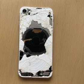 iPhone SE (第2世代) ホワイト 本体 ジャンク アクティベーション解除