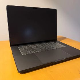 MacBookPro 16インチ M1 Max 32GB 1TB Care+あり