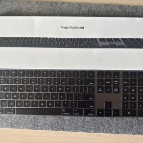 Apple Magic Keyboard ブラック 英語配列 純正 テンキー付き