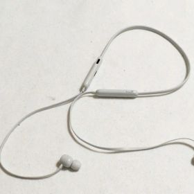 【動作確認済み】Beats Flex